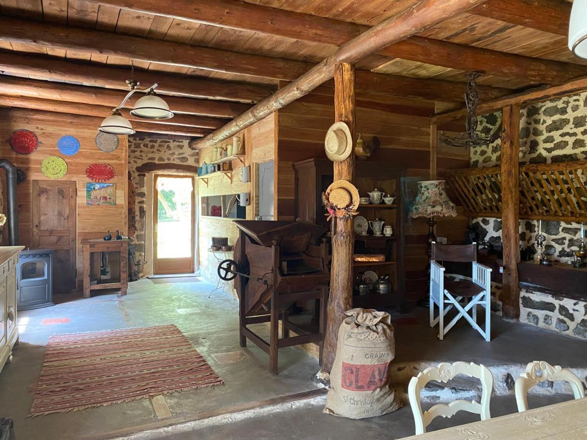 阿莱格尔La Forge住宿加早餐旅馆 外观 照片